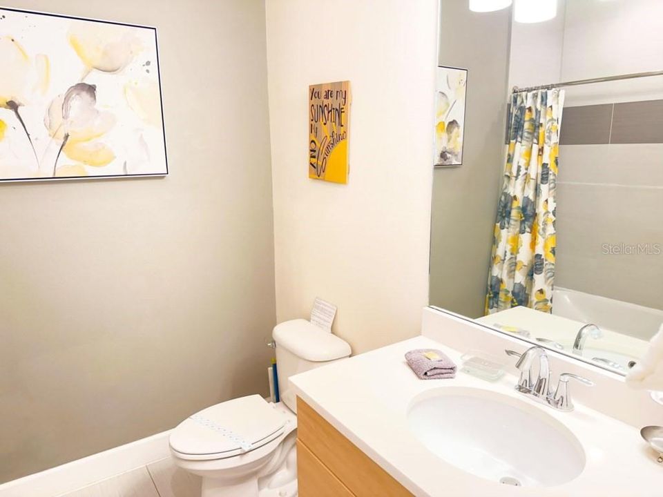 For Sale: $339,000 (3 beds, 3 baths, 1512 Square Feet)