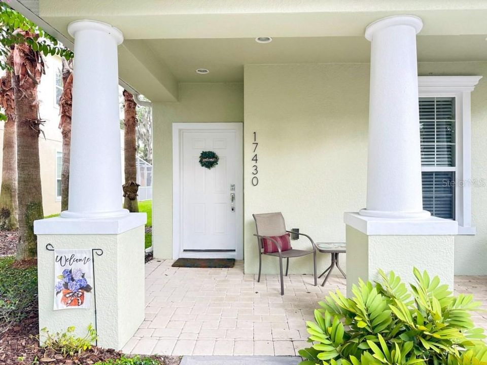 For Sale: $339,000 (3 beds, 3 baths, 1512 Square Feet)