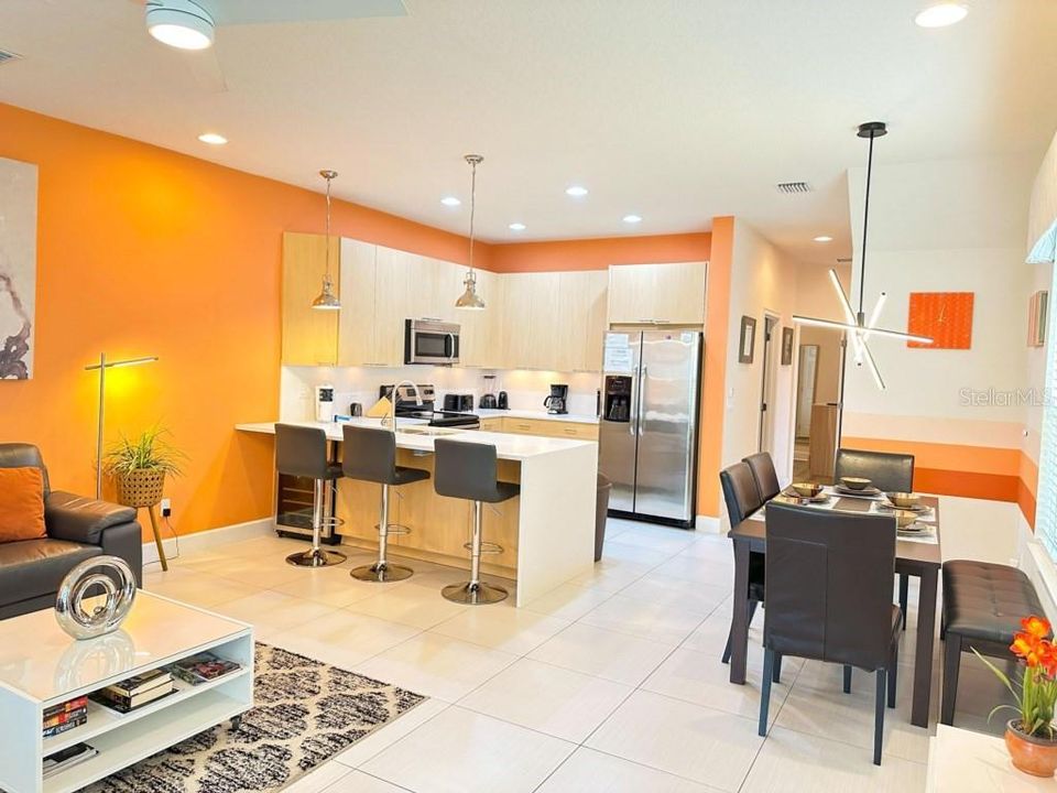 For Sale: $339,000 (3 beds, 3 baths, 1512 Square Feet)