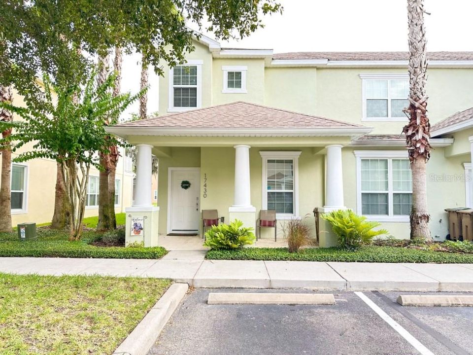 For Sale: $339,000 (3 beds, 3 baths, 1512 Square Feet)