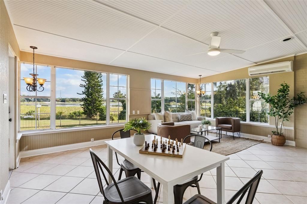 合同活跃: $475,000 (3 贝兹, 2 浴室, 2250 平方英尺)