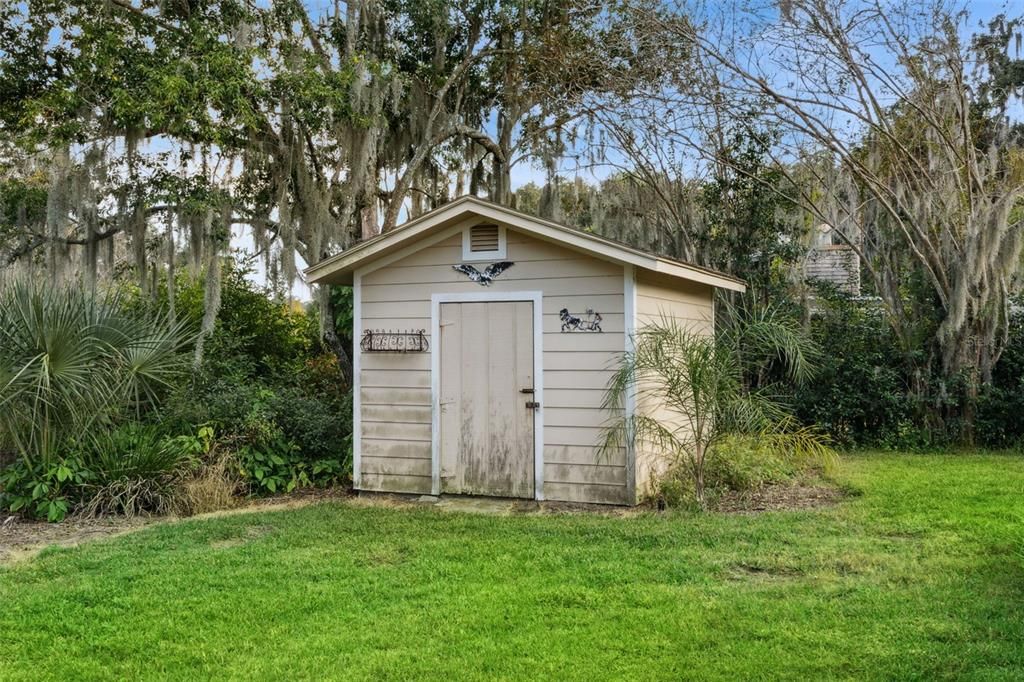 合同活跃: $475,000 (3 贝兹, 2 浴室, 2250 平方英尺)