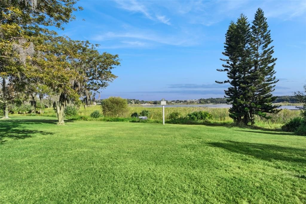 合同活跃: $475,000 (3 贝兹, 2 浴室, 2250 平方英尺)