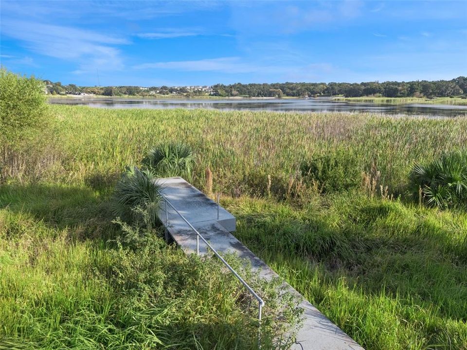 合同活跃: $475,000 (3 贝兹, 2 浴室, 2250 平方英尺)