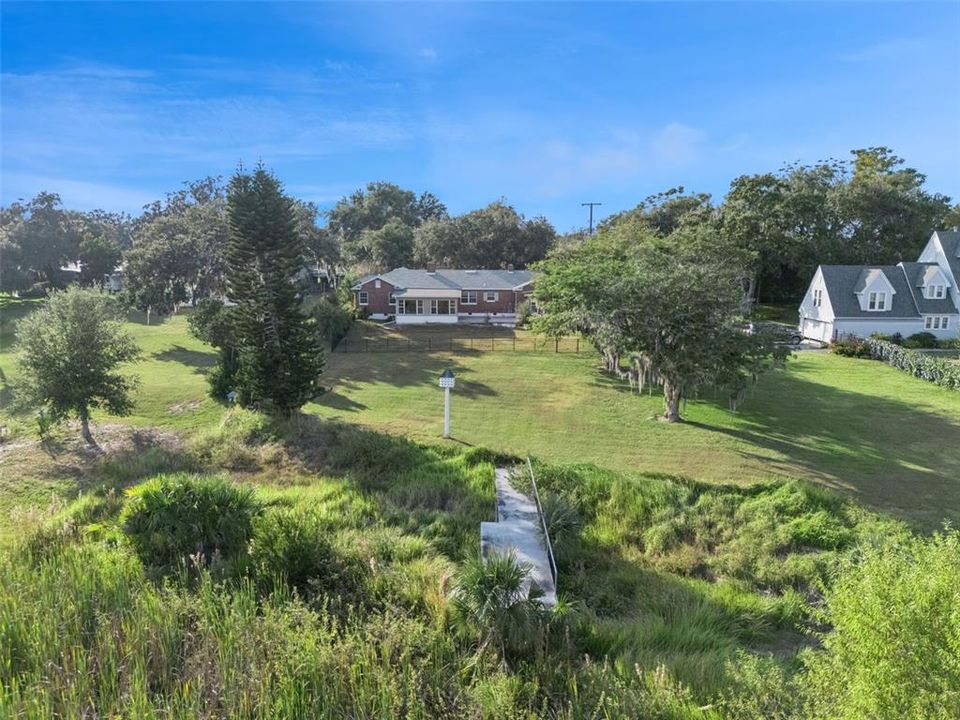 合同活跃: $475,000 (3 贝兹, 2 浴室, 2250 平方英尺)