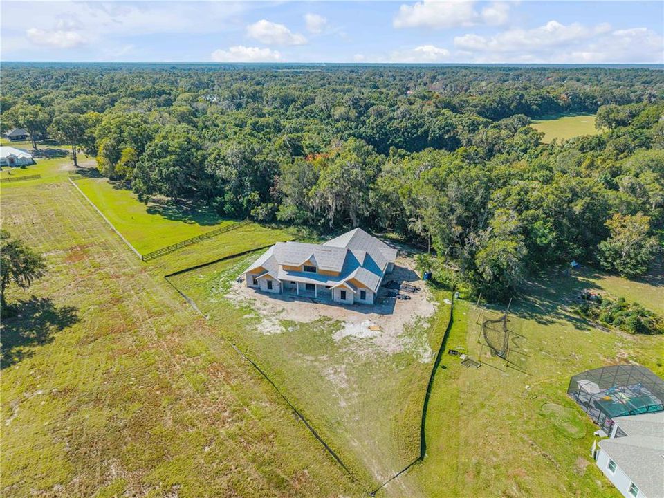 En Venta: $1,200,000 (4 camas, 3 baños, 3333 Pies cuadrados)