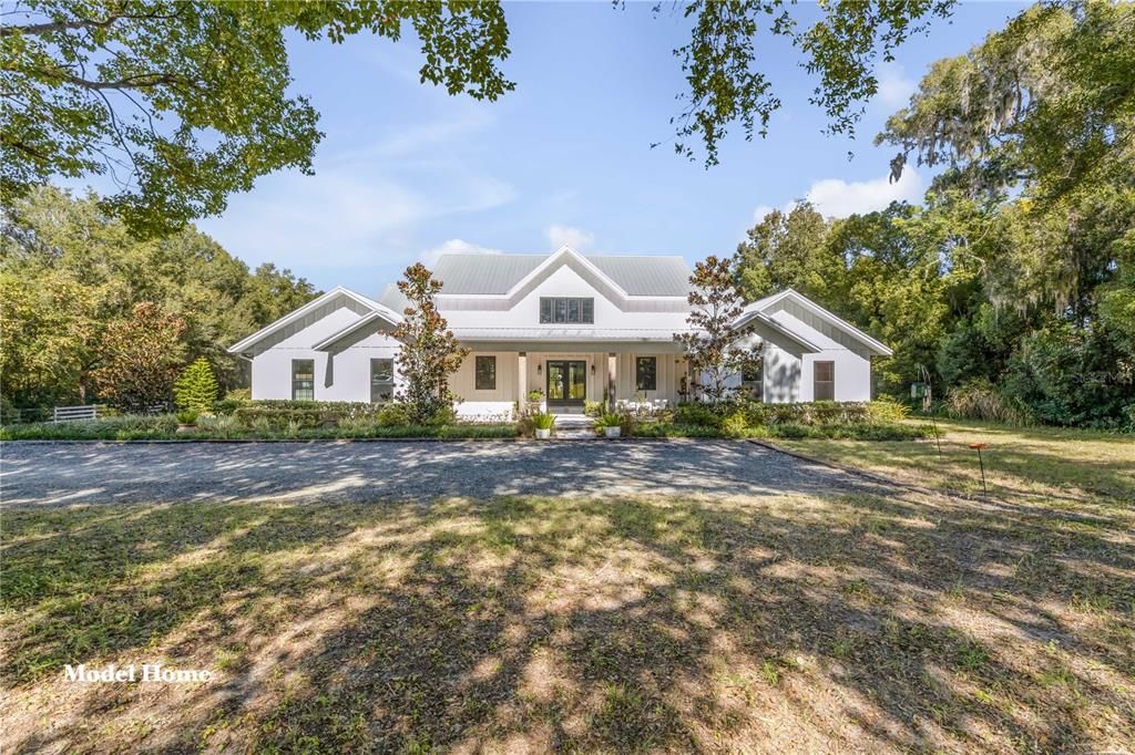 En Venta: $1,200,000 (4 camas, 3 baños, 3333 Pies cuadrados)