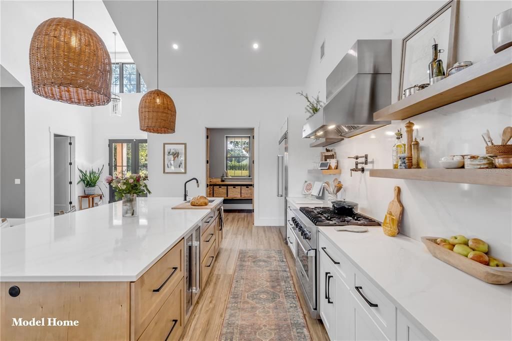 En Venta: $1,200,000 (4 camas, 3 baños, 3333 Pies cuadrados)