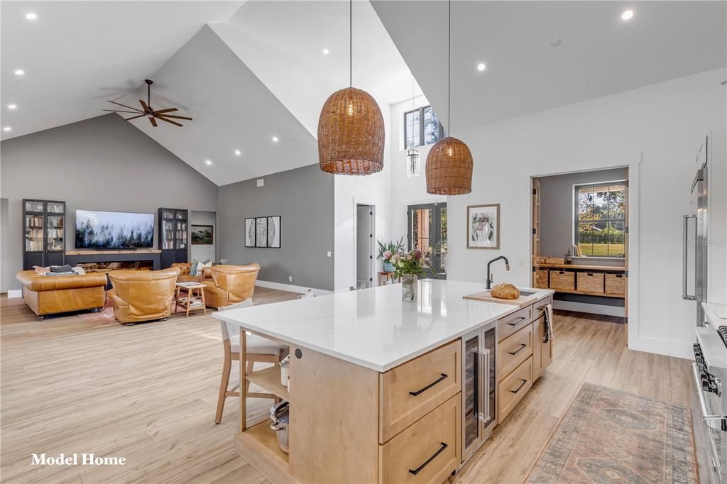 En Venta: $1,200,000 (4 camas, 3 baños, 3333 Pies cuadrados)