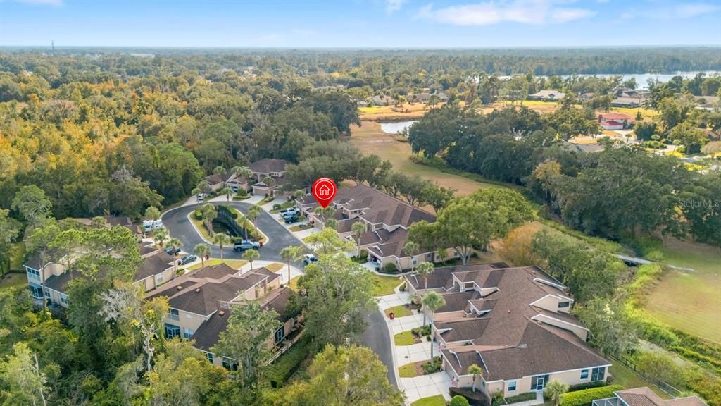 For Sale: $319,900 (3 beds, 3 baths, 2083 Square Feet)