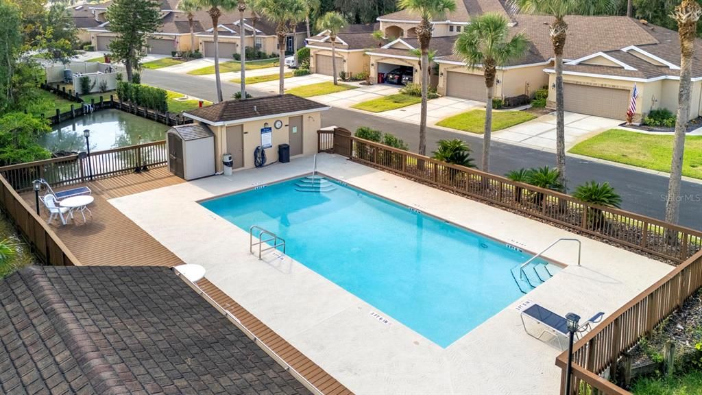 For Sale: $319,900 (3 beds, 3 baths, 2083 Square Feet)