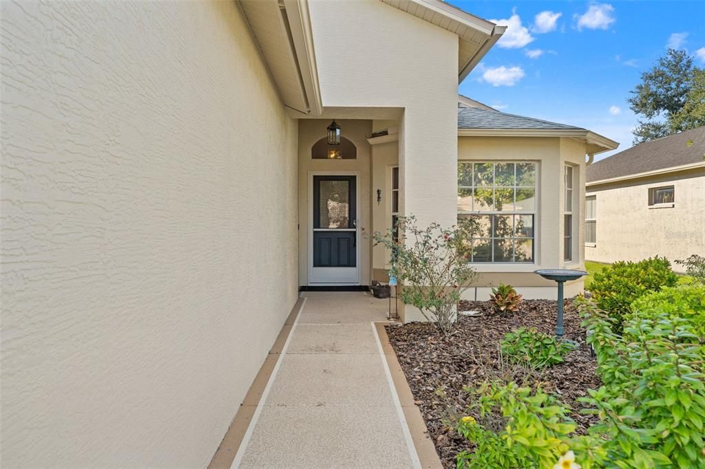 待售: $295,000 (3 贝兹, 2 浴室, 1676 平方英尺)