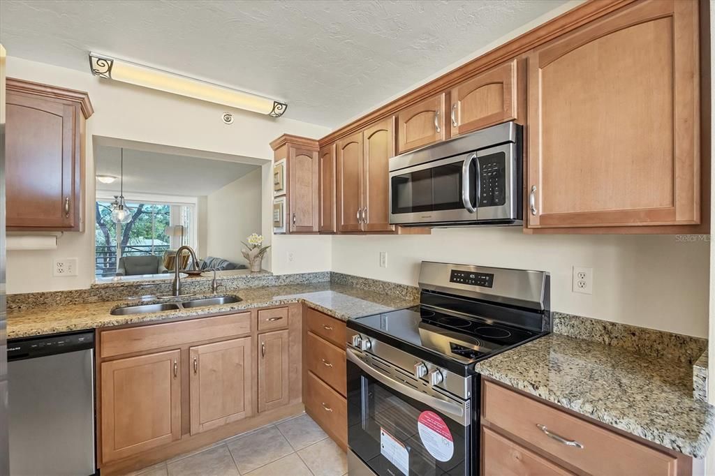 En Venta: $175,500 (2 camas, 2 baños, 1256 Pies cuadrados)