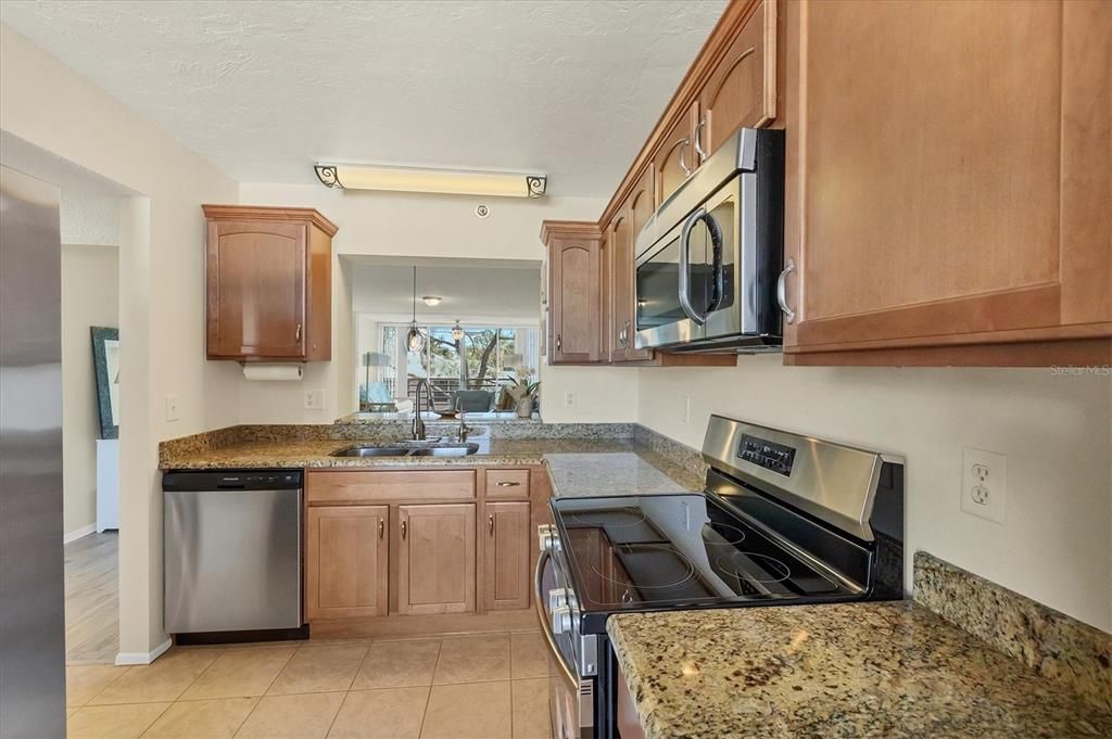 En Venta: $175,500 (2 camas, 2 baños, 1256 Pies cuadrados)