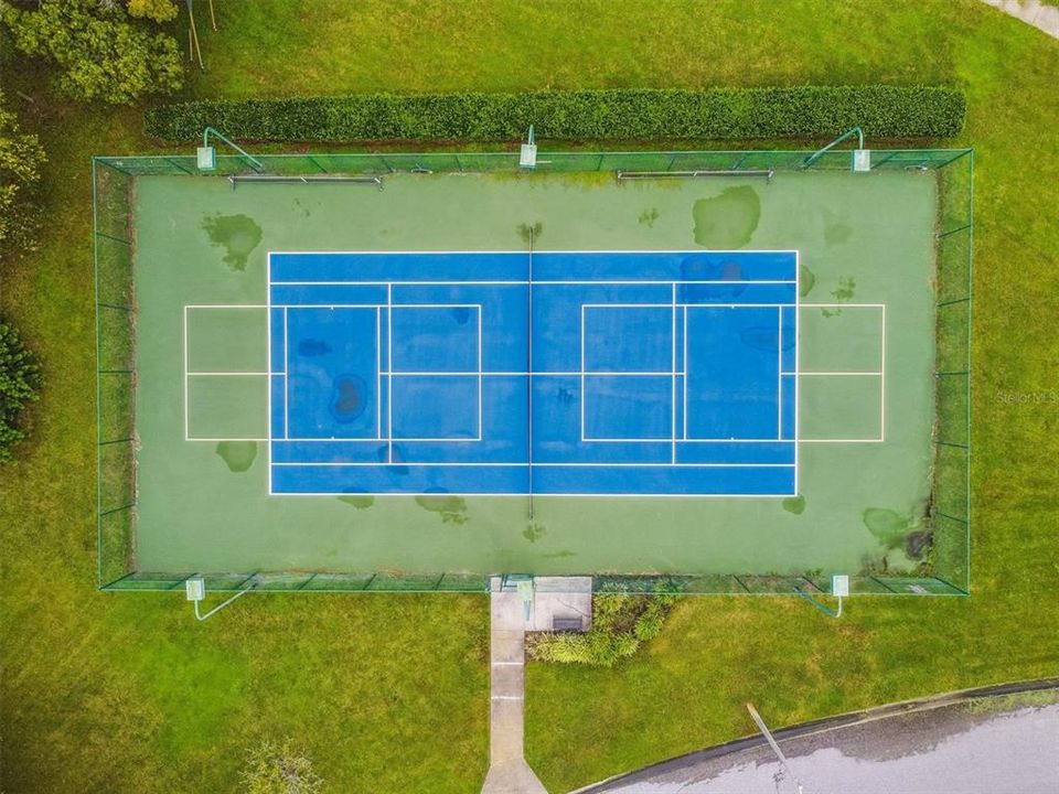 En Venta: $175,500 (2 camas, 2 baños, 1256 Pies cuadrados)