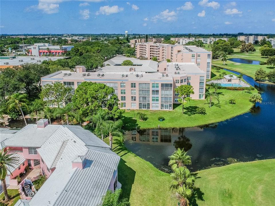 En Venta: $175,500 (2 camas, 2 baños, 1256 Pies cuadrados)