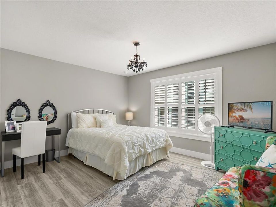 En Venta: $775,000 (3 camas, 2 baños, 2172 Pies cuadrados)