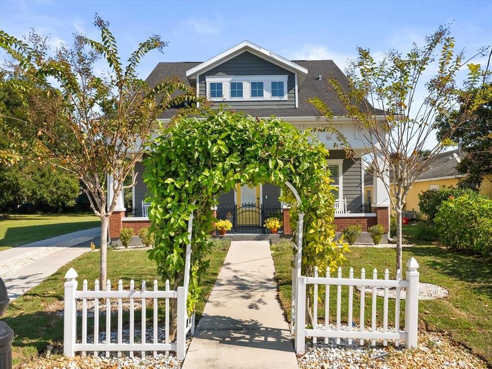 En Venta: $775,000 (3 camas, 2 baños, 2172 Pies cuadrados)