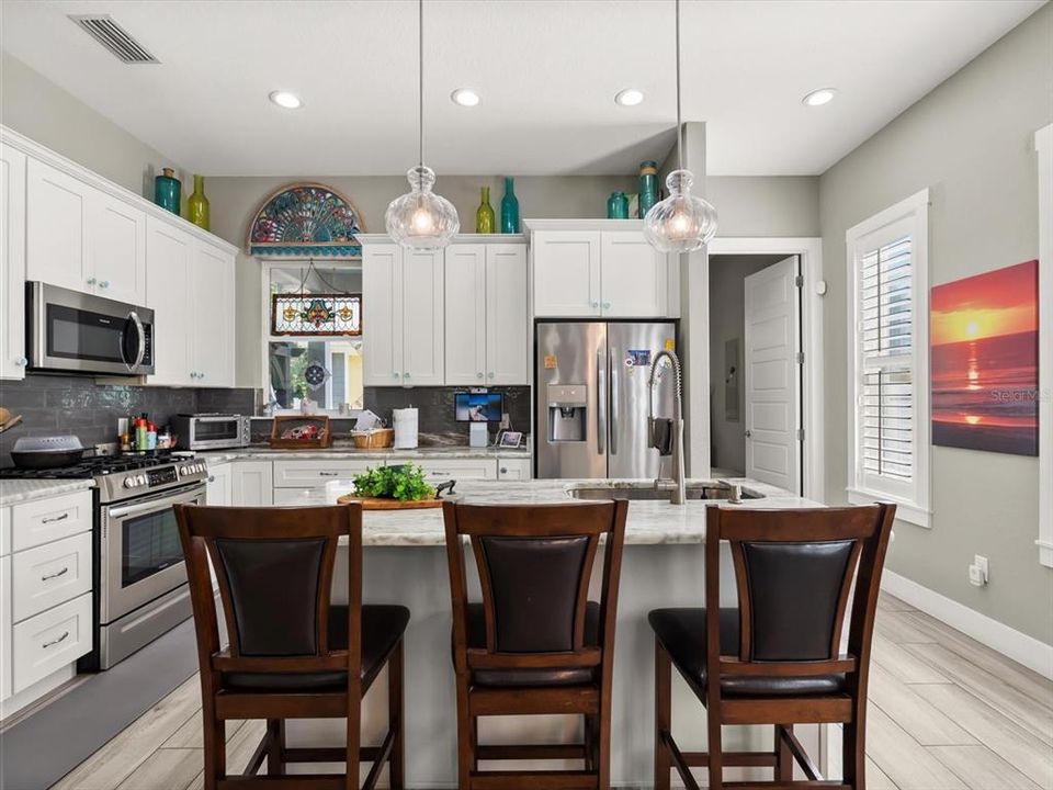 En Venta: $775,000 (3 camas, 2 baños, 2172 Pies cuadrados)