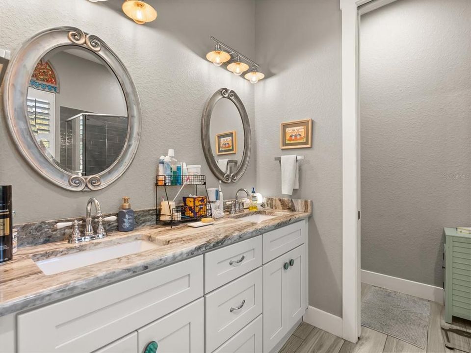 En Venta: $775,000 (3 camas, 2 baños, 2172 Pies cuadrados)