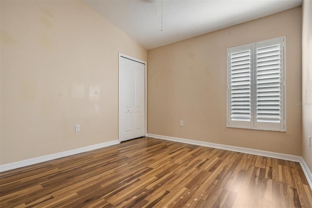 Под контрактом: $399,000 (3 спален, 2 ванн, 1704 Квадратных фут)