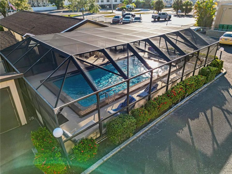 待售: $155,000 (2 贝兹, 2 浴室, 1044 平方英尺)