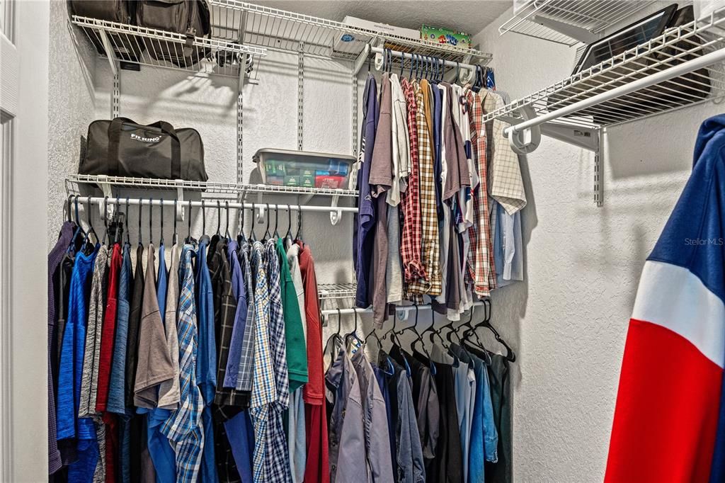 待售: $155,000 (2 贝兹, 2 浴室, 1044 平方英尺)