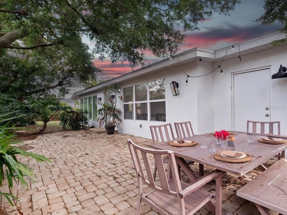 待售: $545,000 (3 贝兹, 2 浴室, 1854 平方英尺)