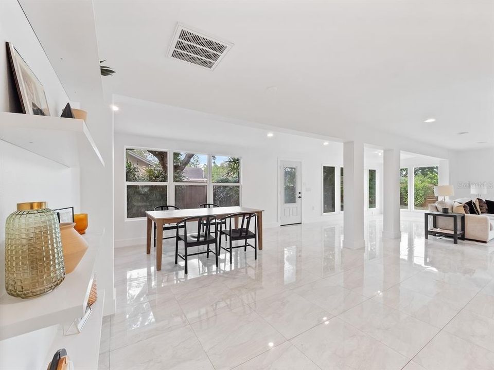 待售: $545,000 (3 贝兹, 2 浴室, 1854 平方英尺)