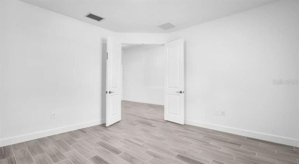Active With Contract: $497,474 (3 beds, 2 baths, 2055 Square Feet)