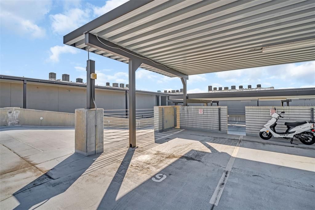 For Sale: $574,900 (2 beds, 2 baths, 1162 Square Feet)