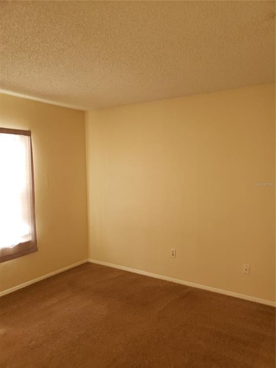 For Rent: $1,650 (3 beds, 2 baths, 1144 Square Feet)