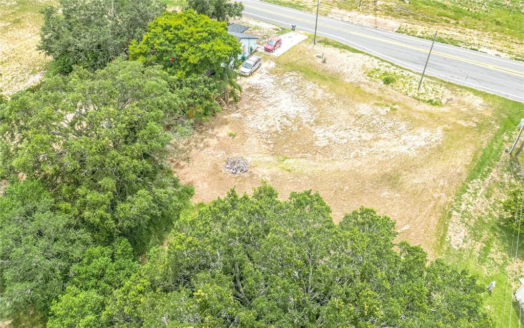 На продажу: $225,000 (3 спален, 2 ванн, 1281 Квадратных фут)