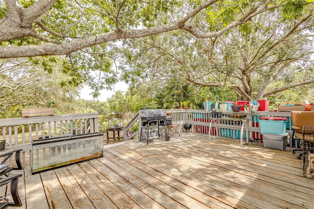 На продажу: $225,000 (3 спален, 2 ванн, 1281 Квадратных фут)