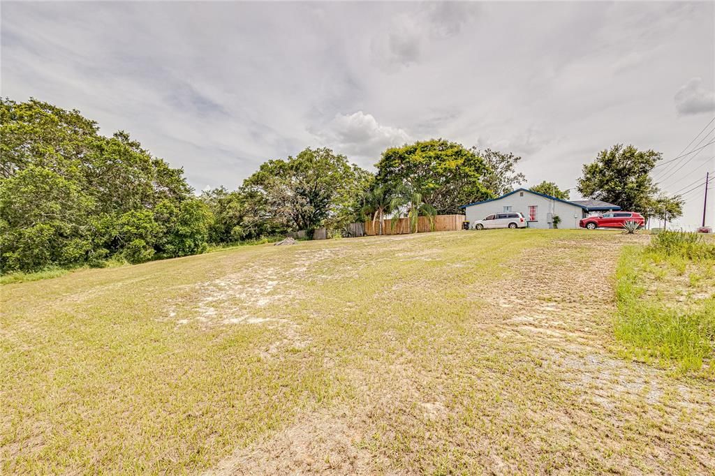 На продажу: $225,000 (3 спален, 2 ванн, 1281 Квадратных фут)