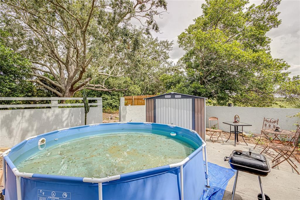 На продажу: $225,000 (3 спален, 2 ванн, 1281 Квадратных фут)