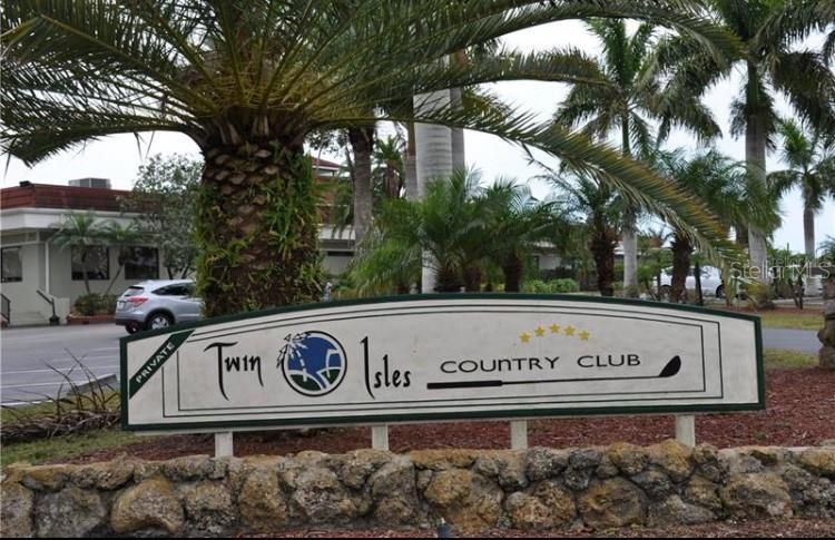 For Sale: $140,000 (0.25 acres)