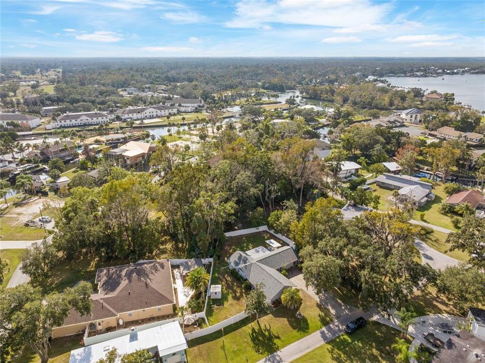 For Sale: $345,000 (2 beds, 2 baths, 1640 Square Feet)