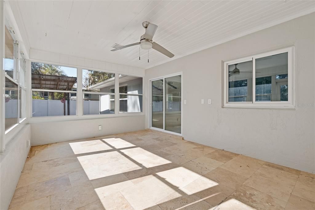 For Sale: $345,000 (2 beds, 2 baths, 1640 Square Feet)