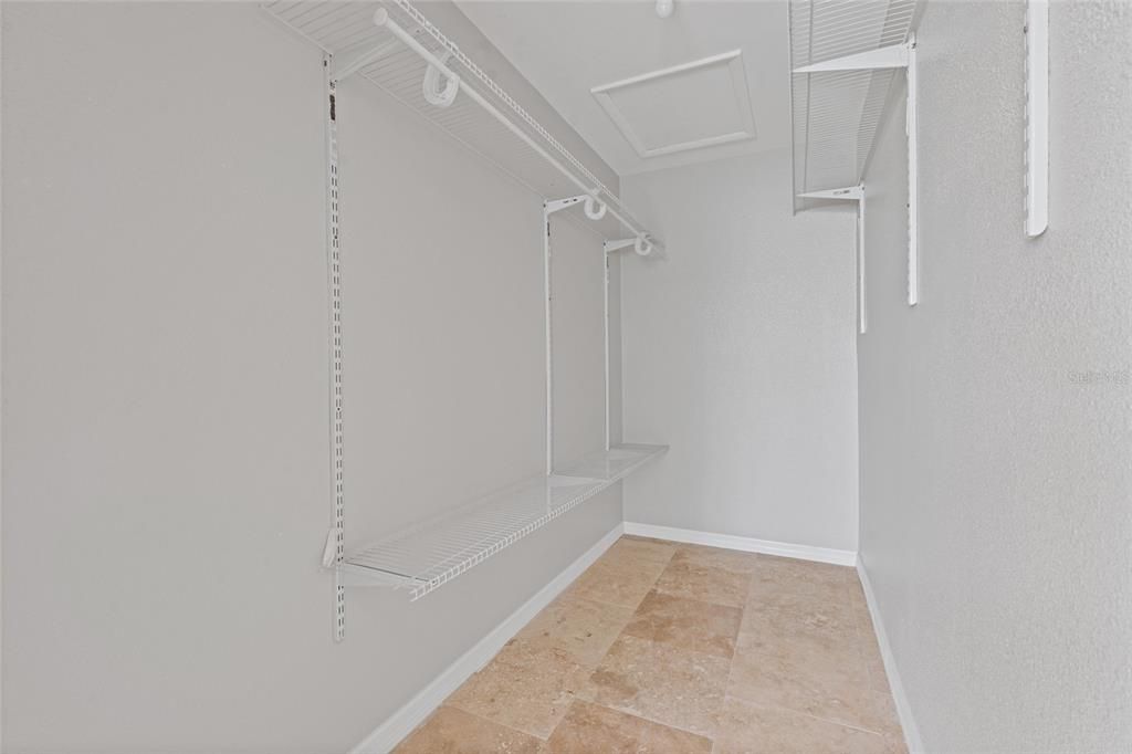 For Sale: $345,000 (2 beds, 2 baths, 1640 Square Feet)