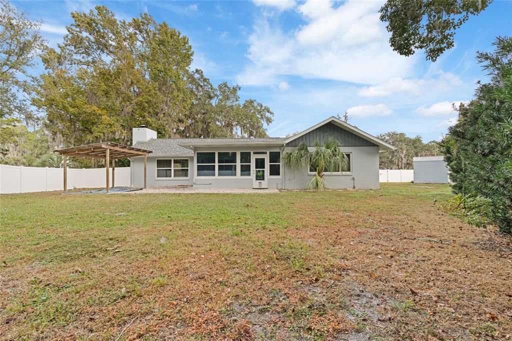 For Sale: $345,000 (2 beds, 2 baths, 1640 Square Feet)