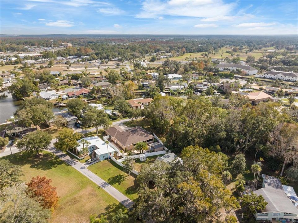 For Sale: $345,000 (2 beds, 2 baths, 1640 Square Feet)