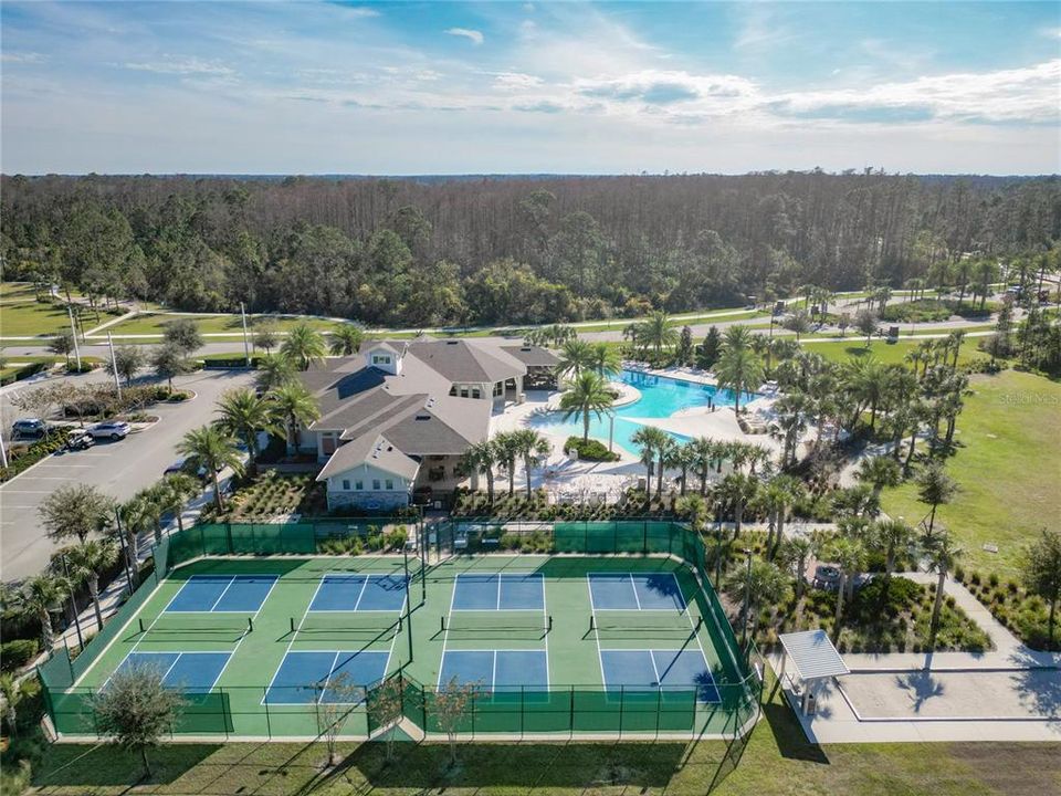 待售: $350,000 (2 贝兹, 2 浴室, 1646 平方英尺)