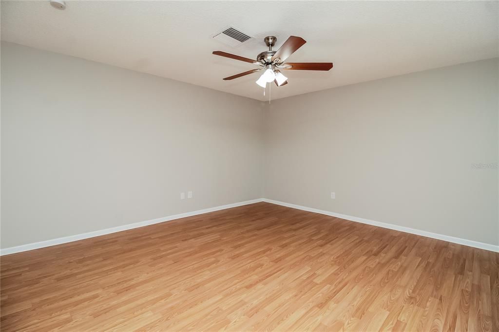 For Rent: $2,640 (4 beds, 2 baths, 1508 Square Feet)