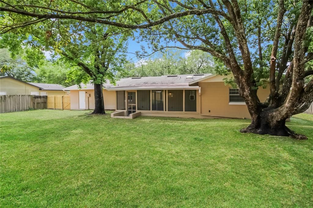 For Rent: $2,640 (4 beds, 2 baths, 1508 Square Feet)