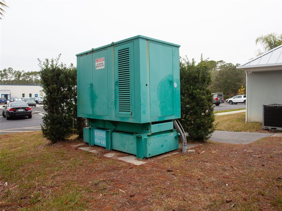 Activo con contrato: $4,000,000 (0 camas, 0 baños, 41849 Pies cuadrados)