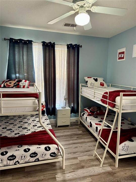 For Sale: $230,000 (2 beds, 2 baths, 1062 Square Feet)