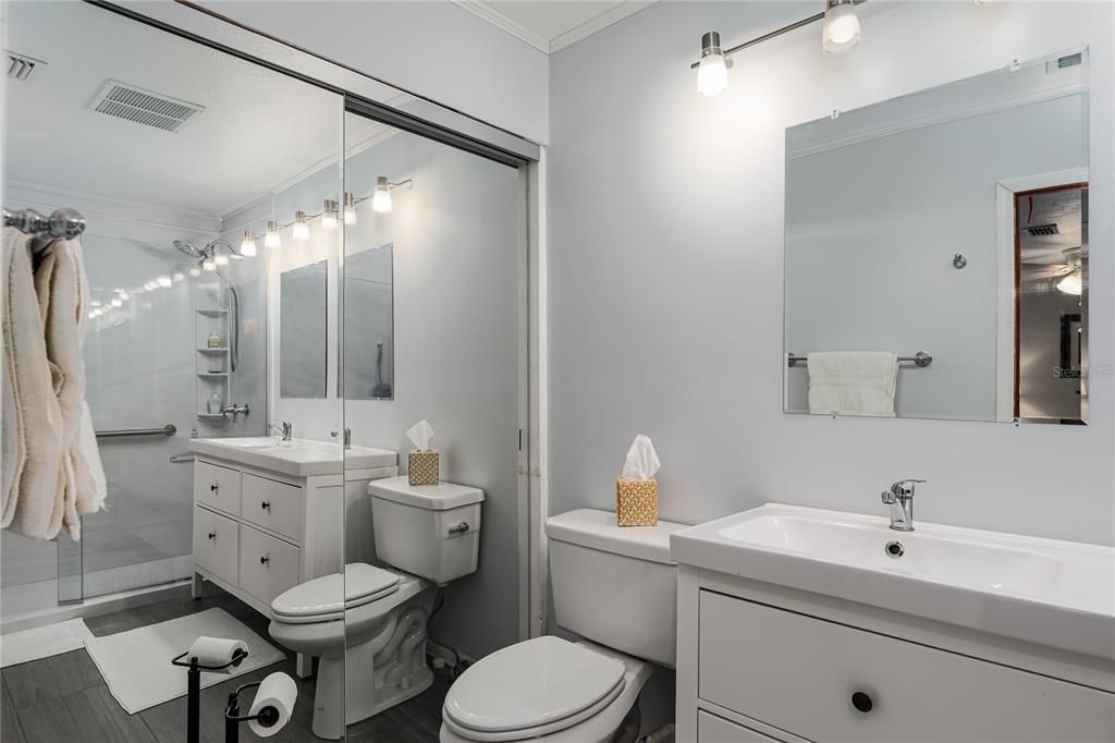 Activo con contrato: $399,000 (3 camas, 2 baños, 2184 Pies cuadrados)