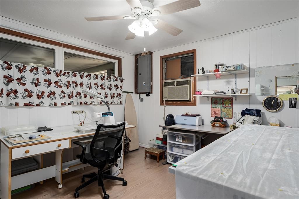 Activo con contrato: $399,000 (3 camas, 2 baños, 2184 Pies cuadrados)