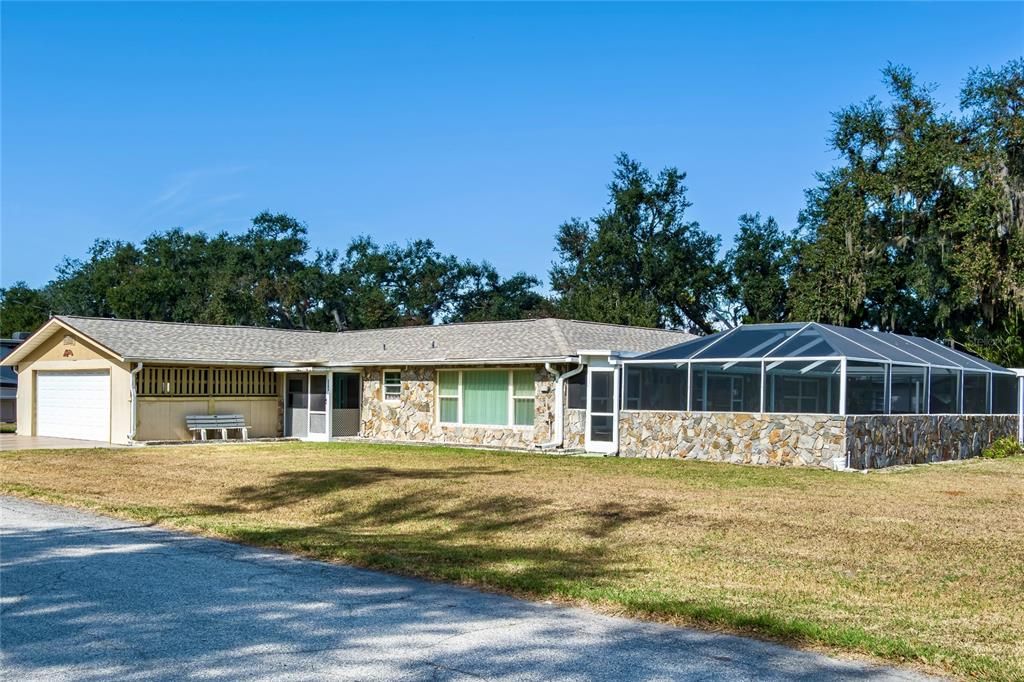 Activo con contrato: $399,000 (3 camas, 2 baños, 2184 Pies cuadrados)